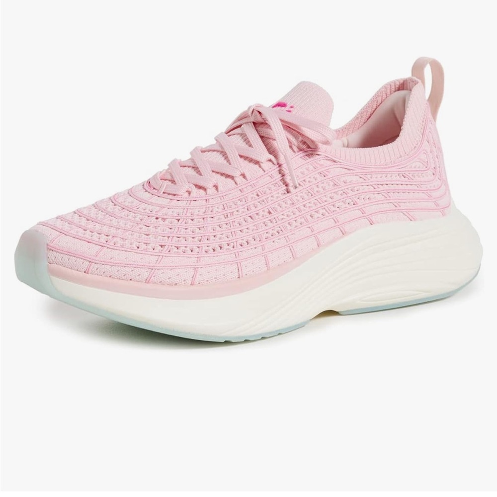 APL Techloom Zipline Sneakers in Bleached Pink/Fusion Pink Sz 6.5